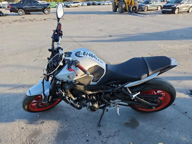 2019 YAMAHA MT09 C #3286927231