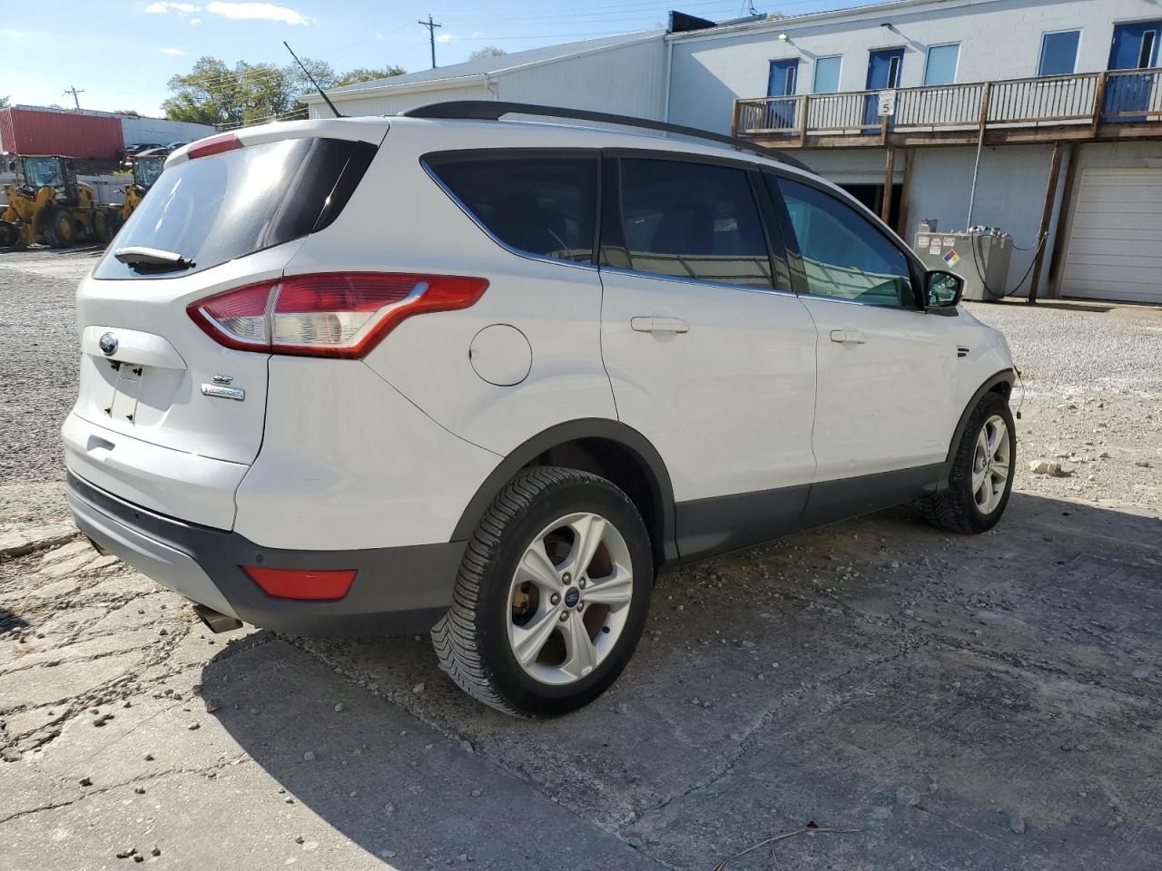 FORD ESCAPE SE