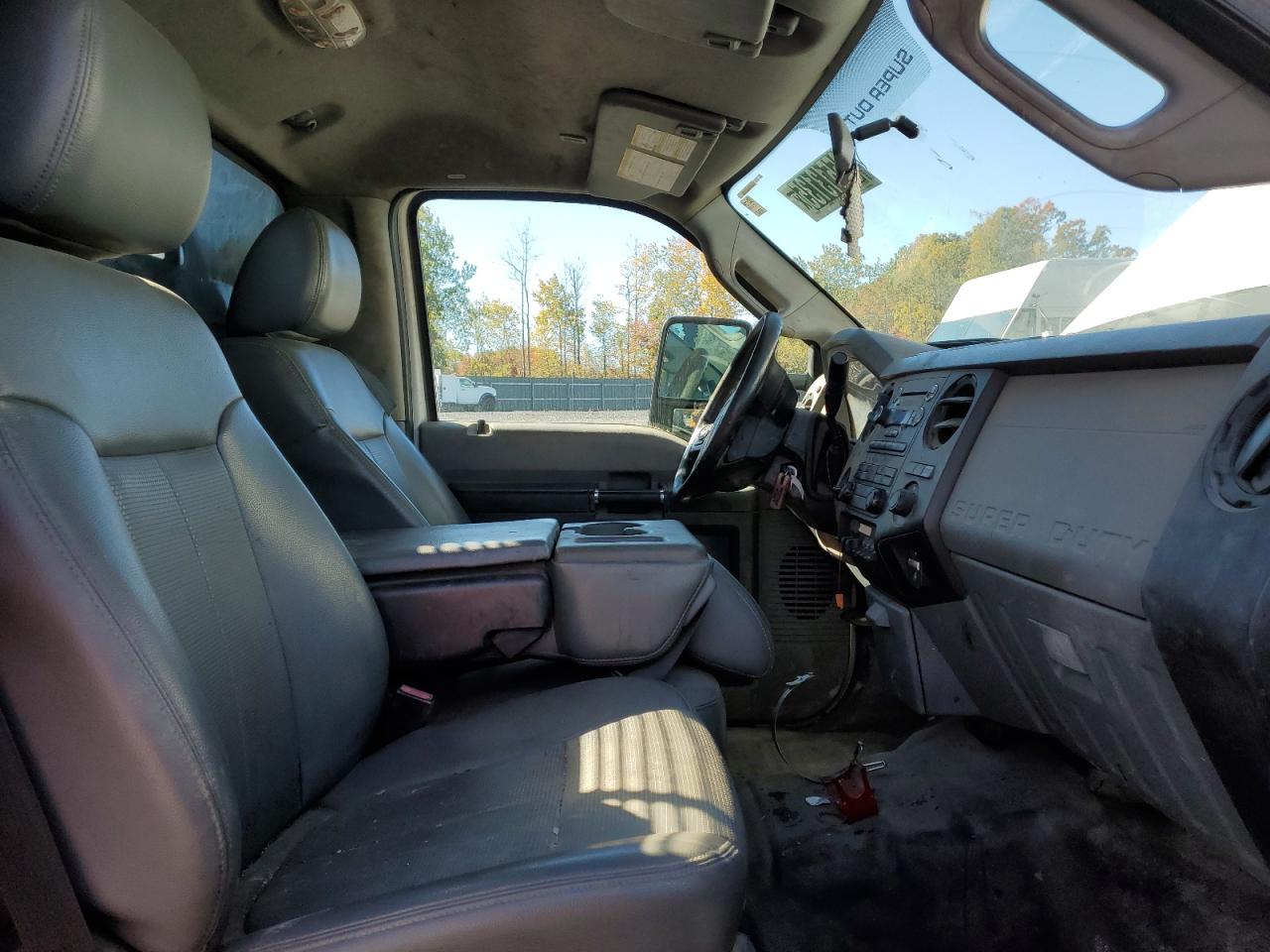 FORD F-550 SUPER DUTY