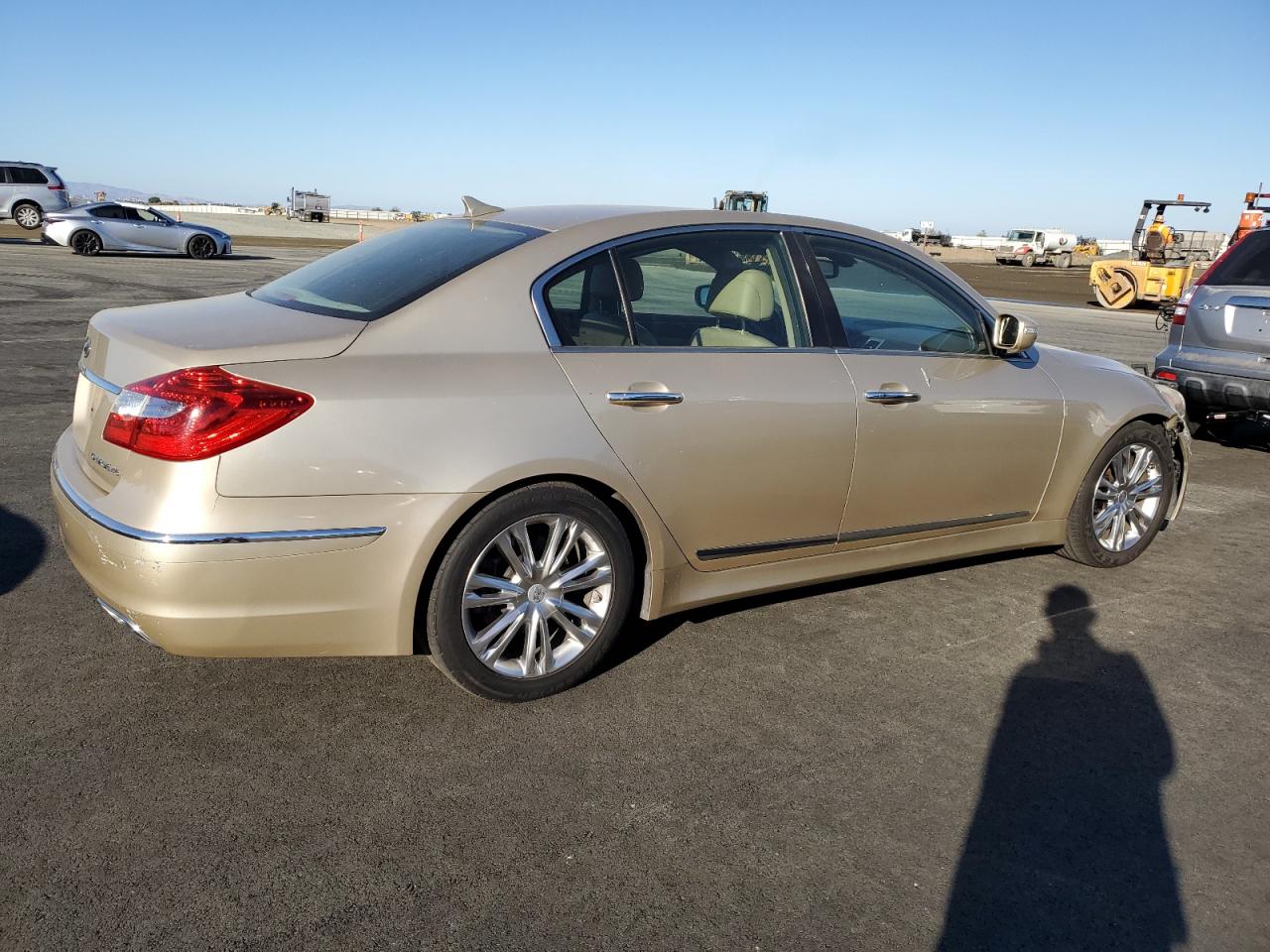 HYUNDAI GENESIS 4.6L