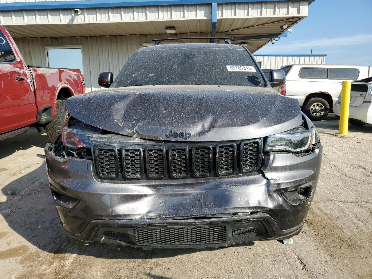 JEEP GRAND CHEROKEE LAREDO