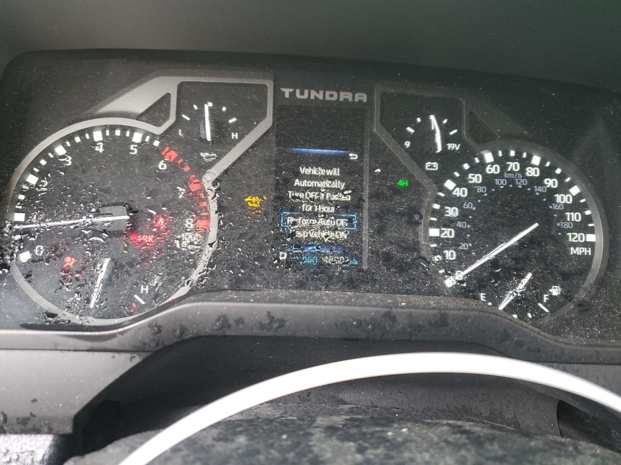 TOYOTA TUNDRA CREWMAX SR