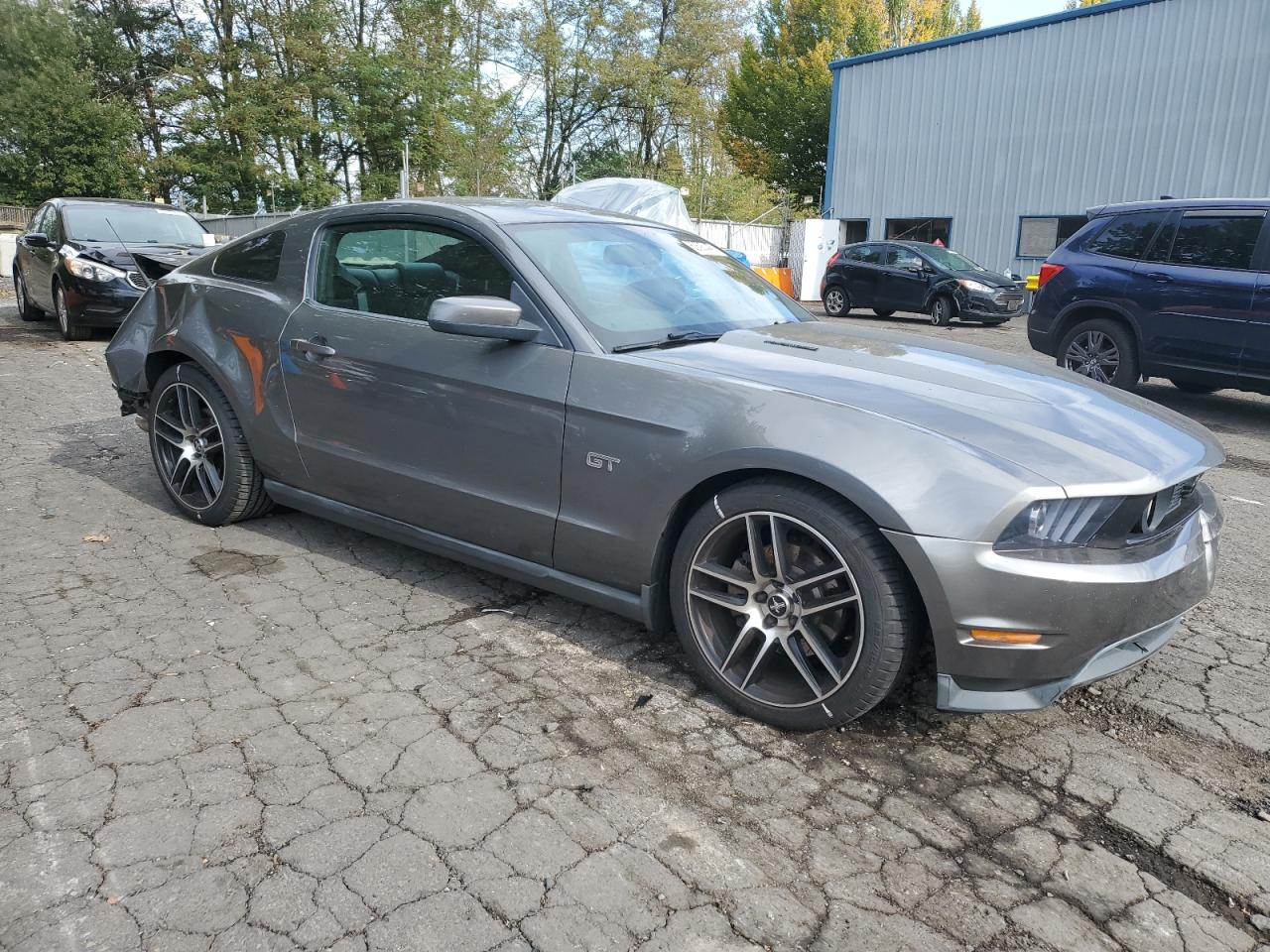FORD MUSTANG GT