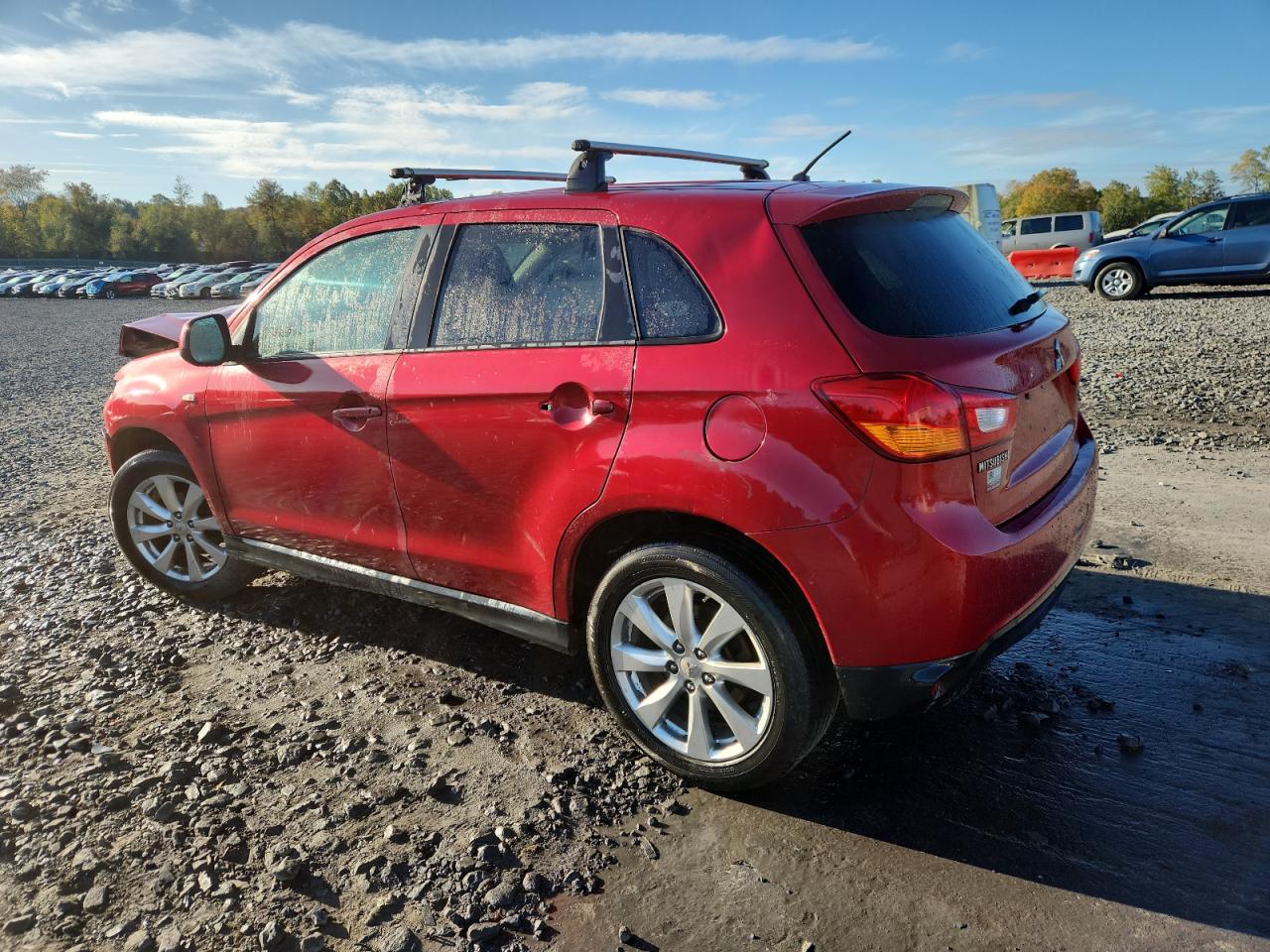 MITSUBISHI OUTLANDER ES