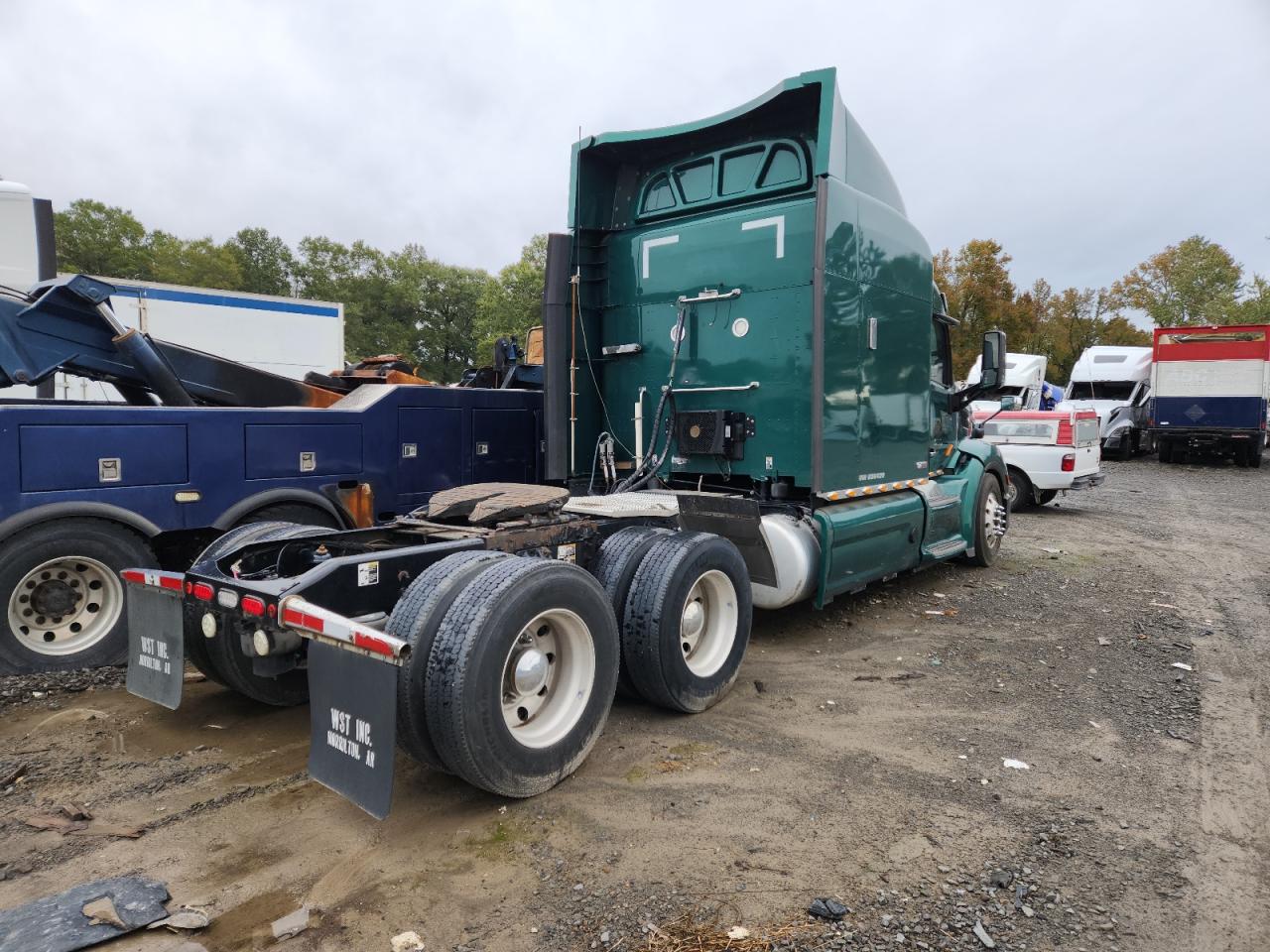 Lot #3275578799 2020 PETERBILT 579