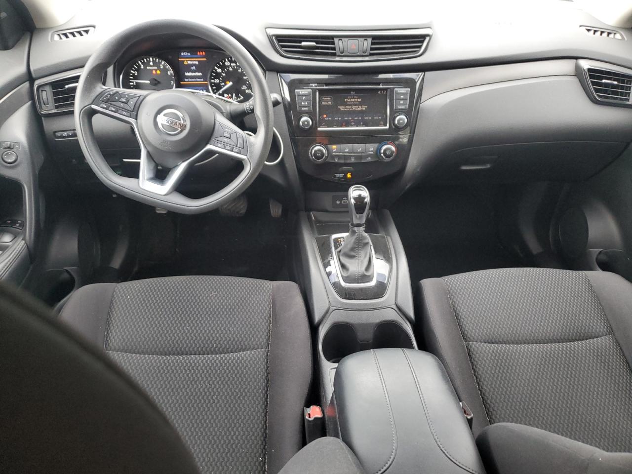 NISSAN ROGUE SPORT S