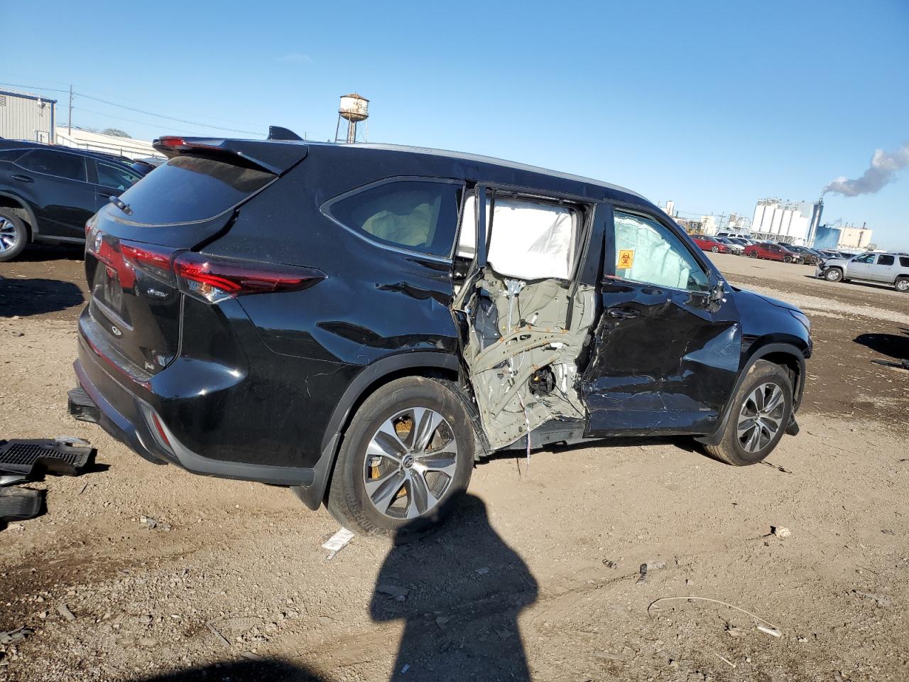 TOYOTA HIGHLANDER HYBRID XLE