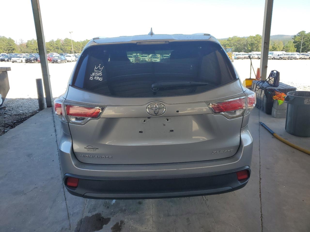 TOYOTA HIGHLANDER XLE