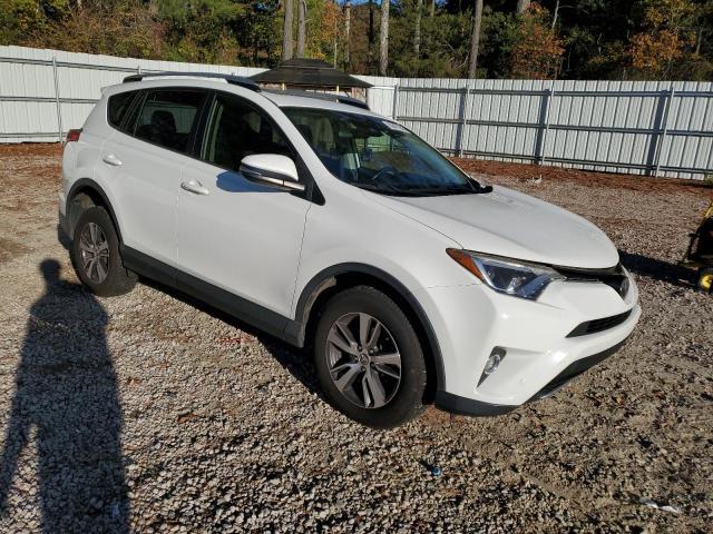 2017 TOYOTA RAV4 XLE - JTMWFREV0HJ105922