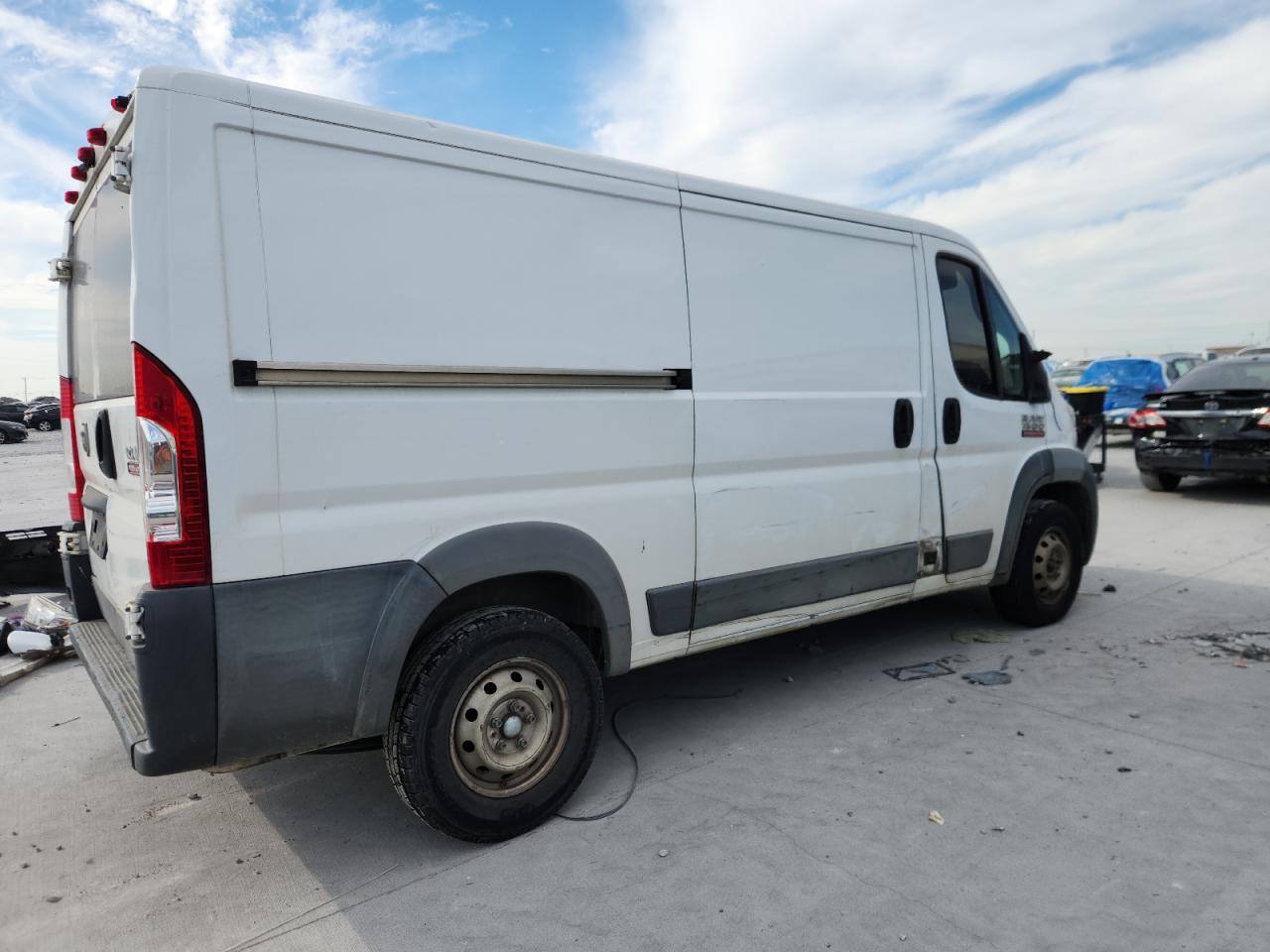 RAM PROMASTER 1500 STANDARD