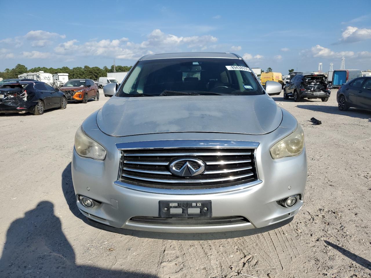 INFINITI JX35
