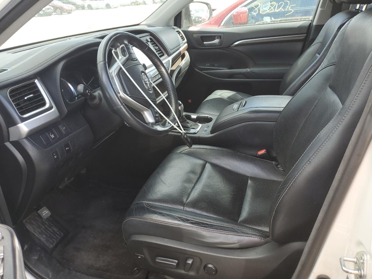 TOYOTA HIGHLANDER LIMITED