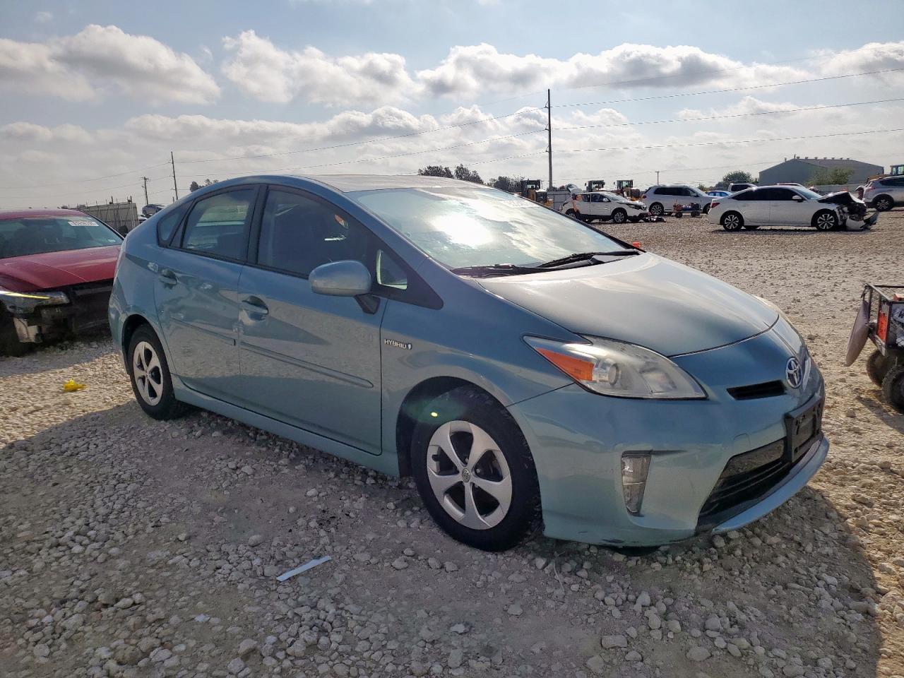 TOYOTA PRIUS