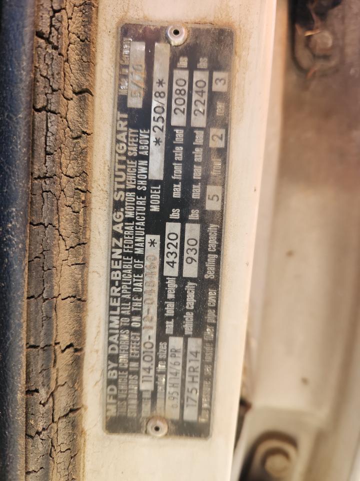 Lot #3270789882 1970 MERCEDES-BENZ 250