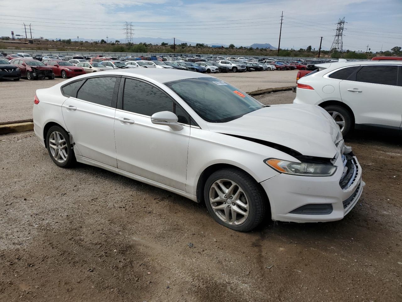 FORD FUSION SE