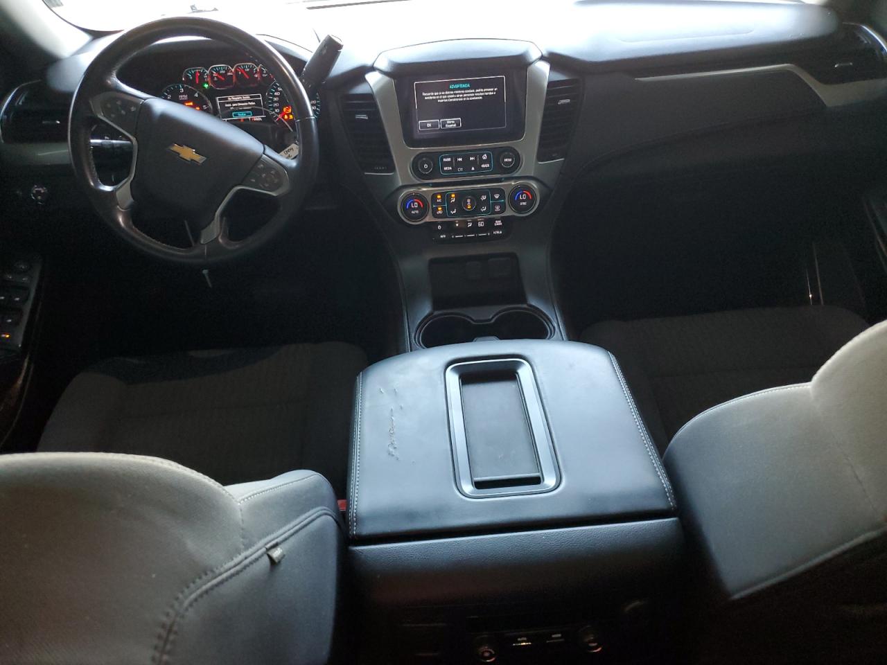 CHEVROLET TAHOE C1500 LS