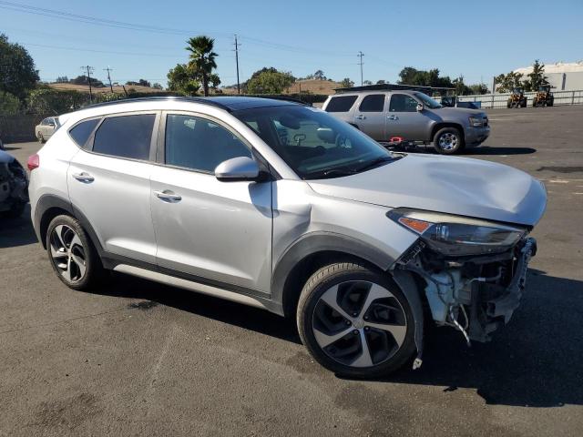 2017 HYUNDAI TUCSON LIM KM8J33A22HU567775