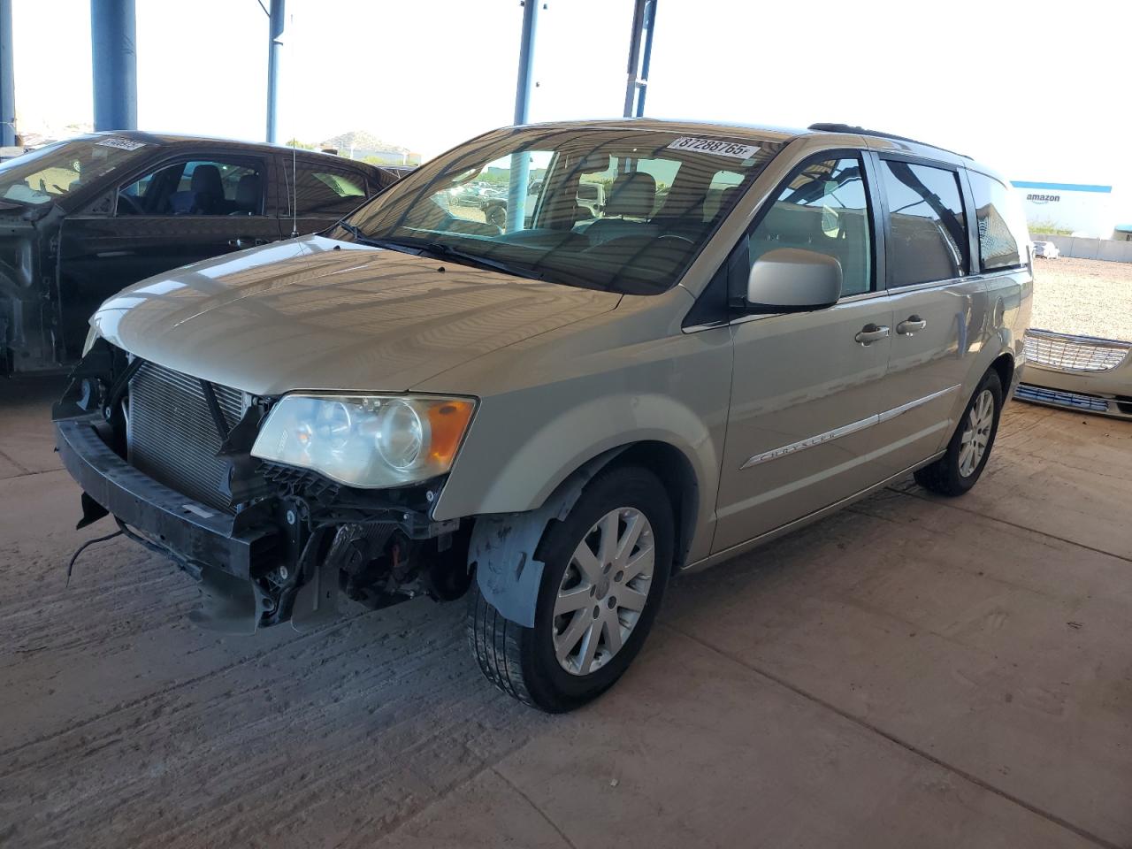 CHRYSLER TOWN & COUNTRY TOURING