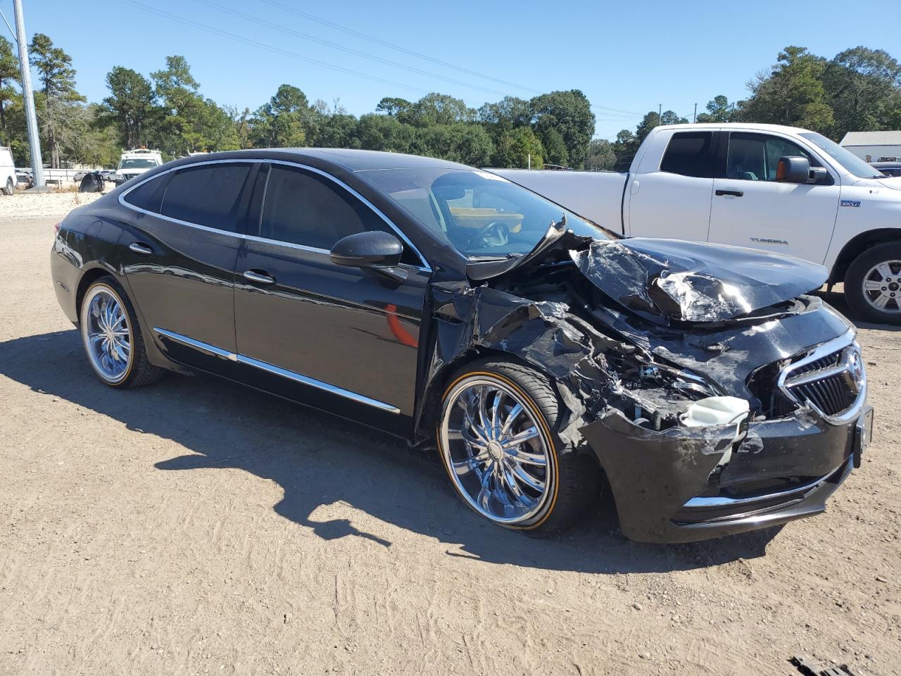 BUICK LACROSSE ESSENCE