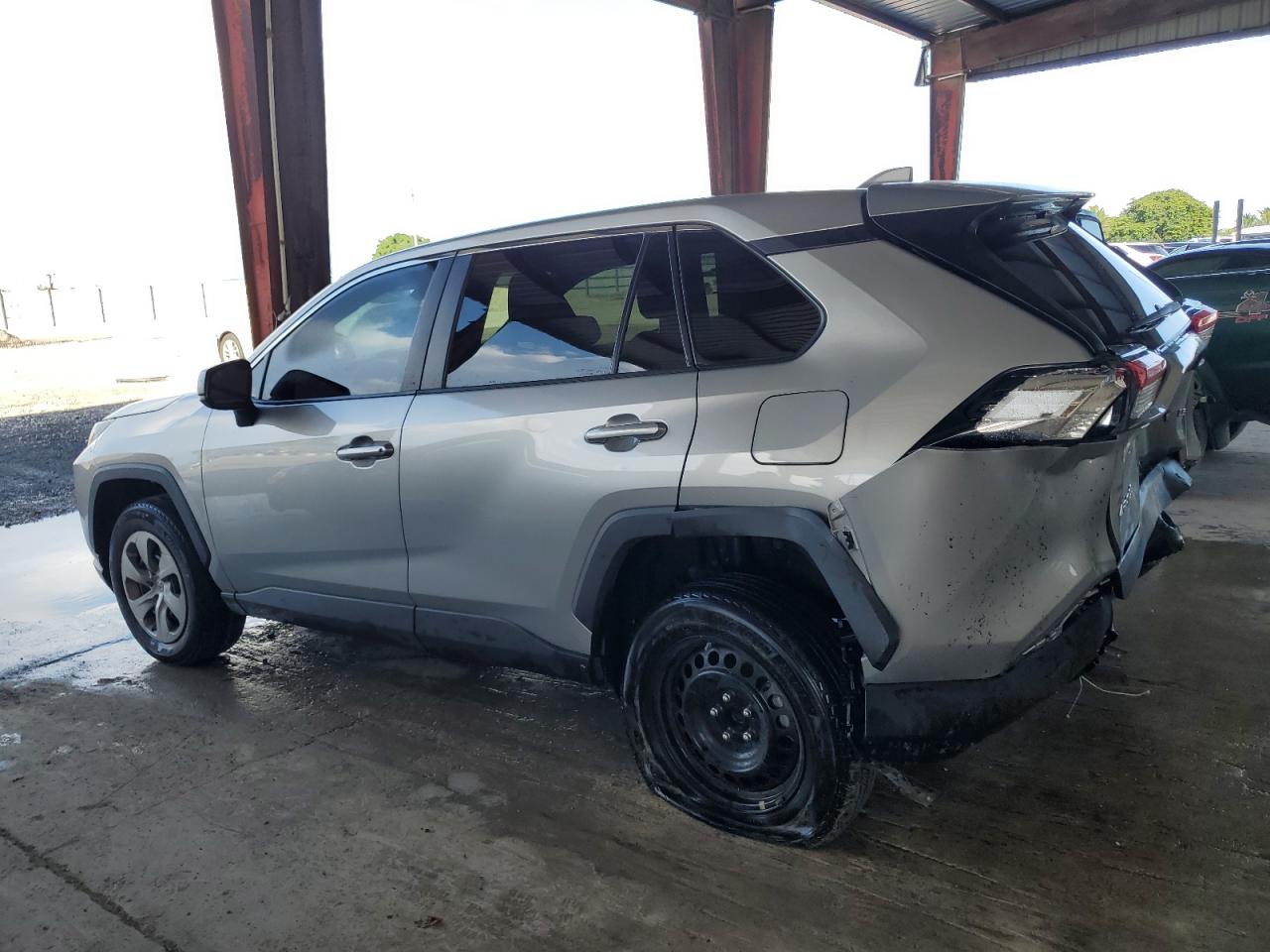 TOYOTA RAV4 LE