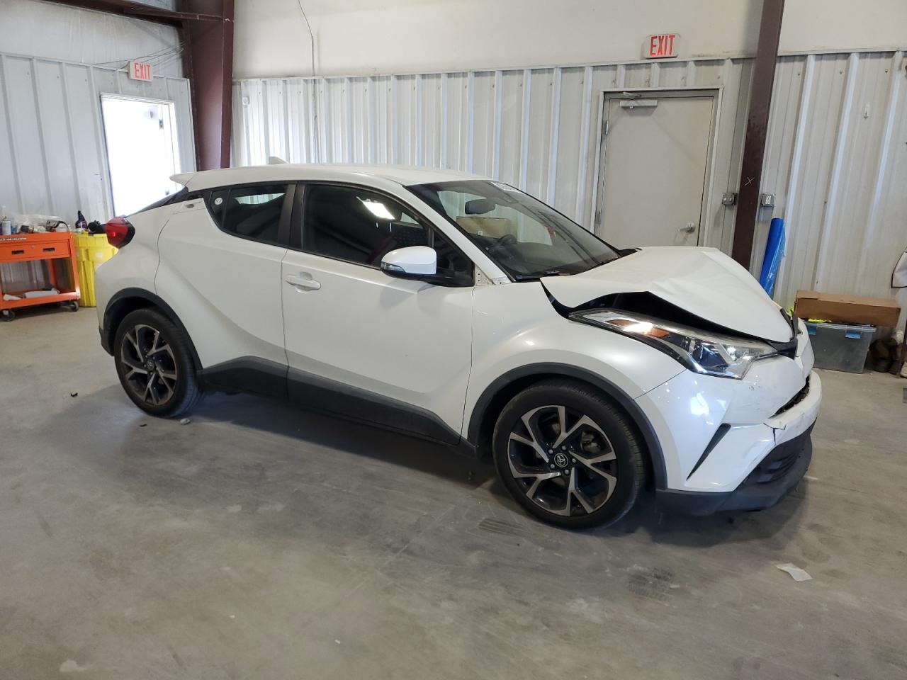 TOYOTA C-HR XLE