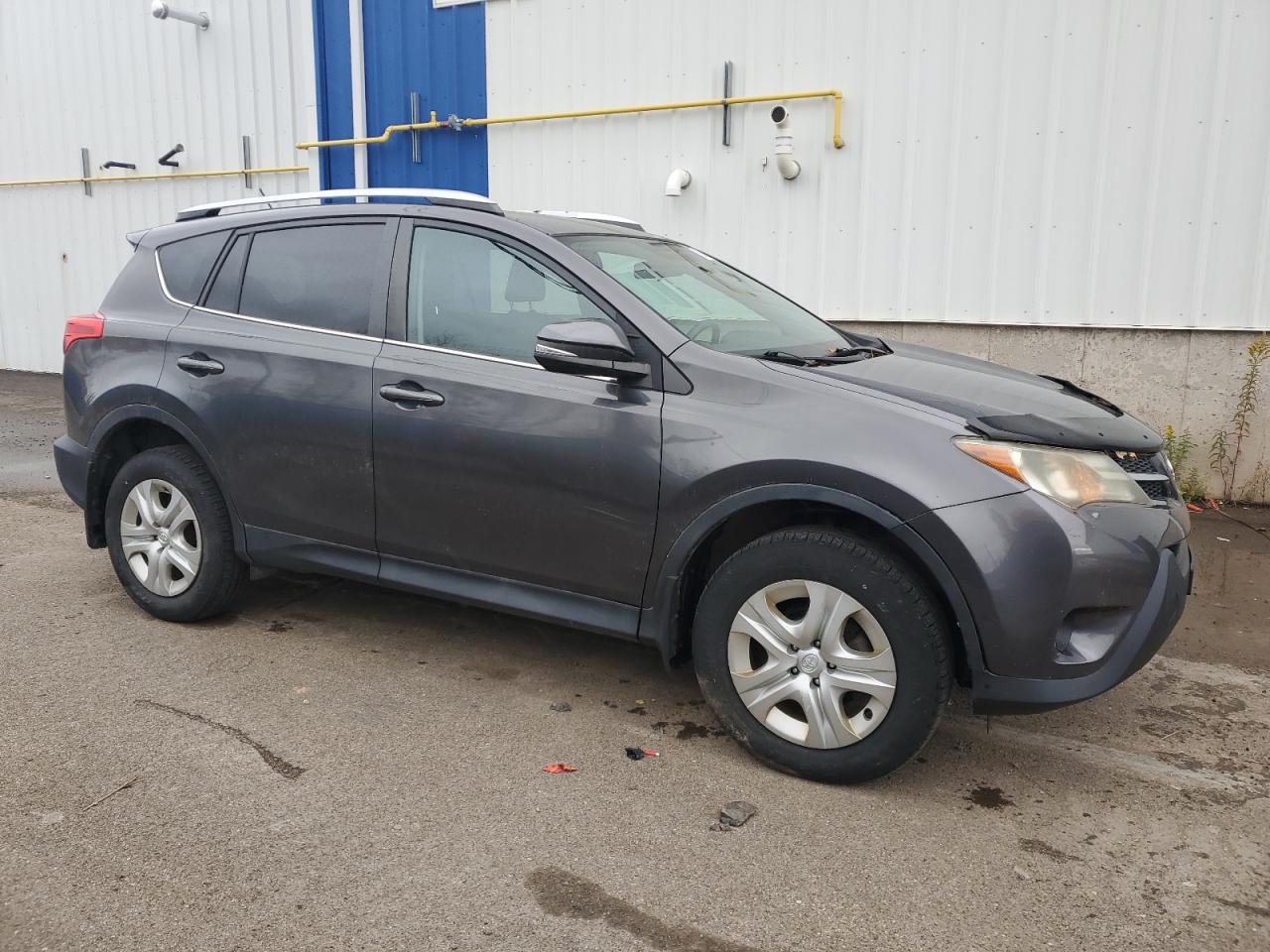 TOYOTA RAV4 LE