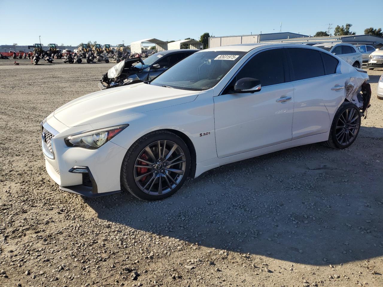 INFINITI Q50 RED SPORT 400