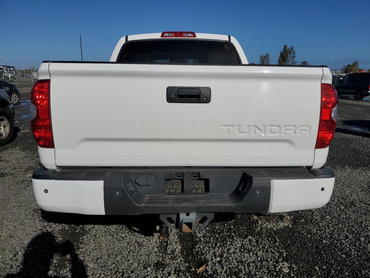 TOYOTA TUNDRA CREWMAX 1794