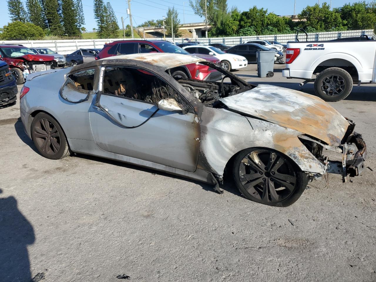 HYUNDAI GENESIS 2.0T