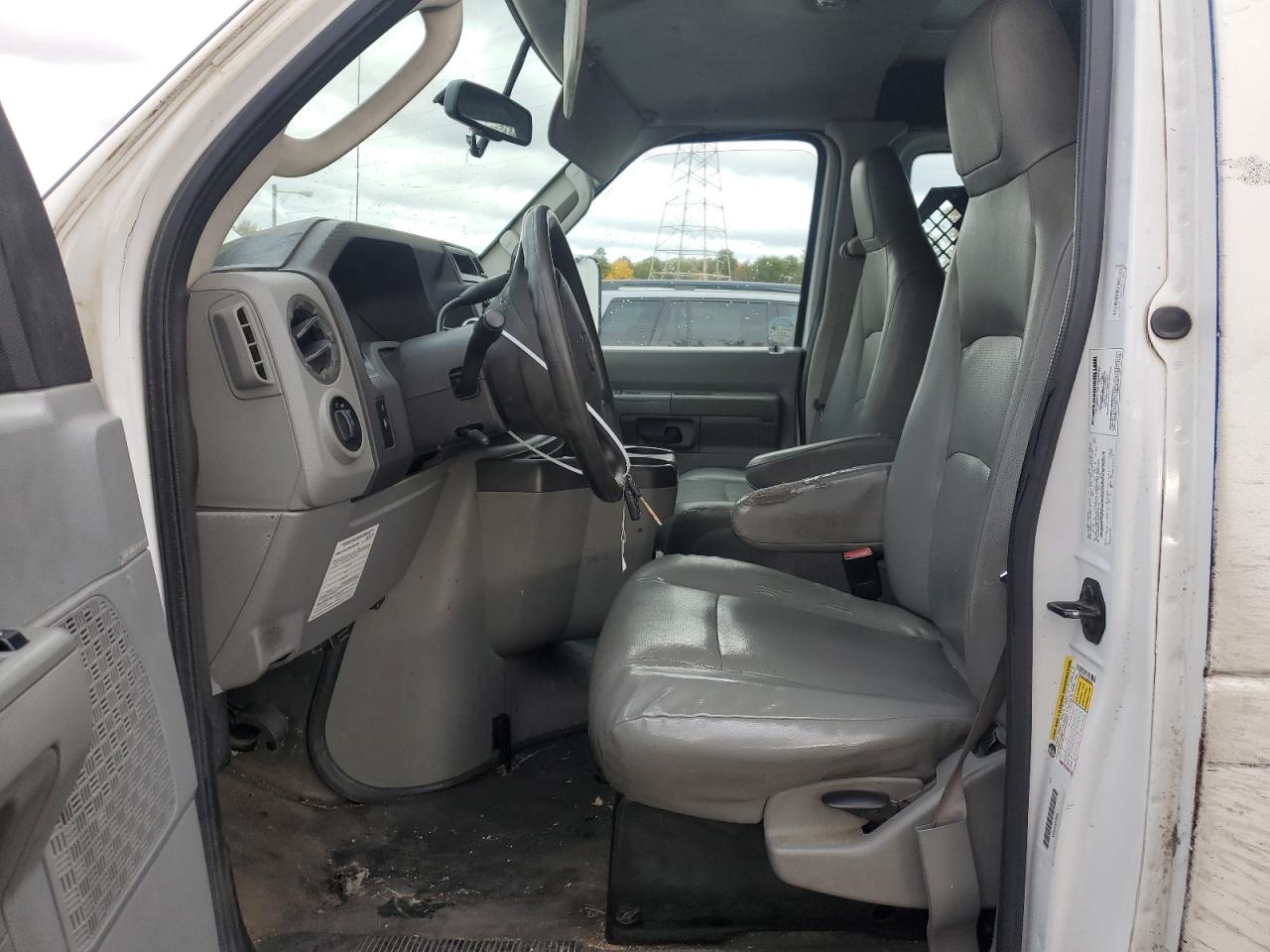 FORD ECONOLINE E350 SUPER DUTY VAN