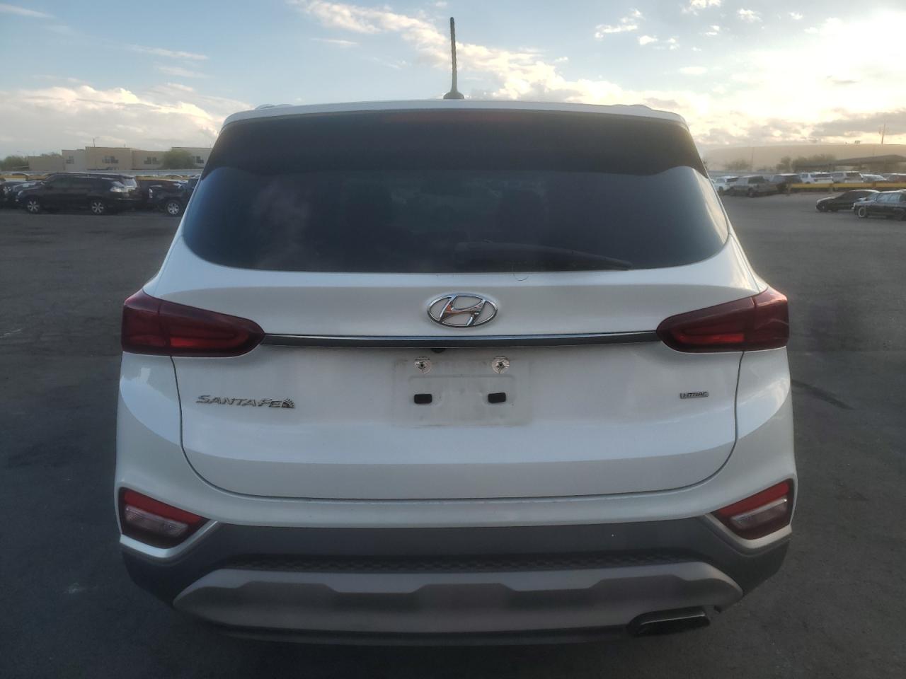 HYUNDAI SANTA FE SE
