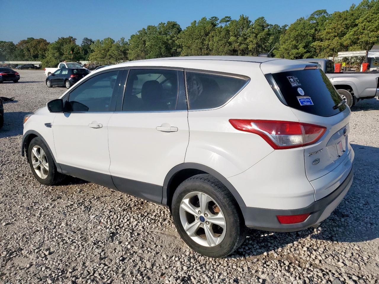 FORD ESCAPE SE