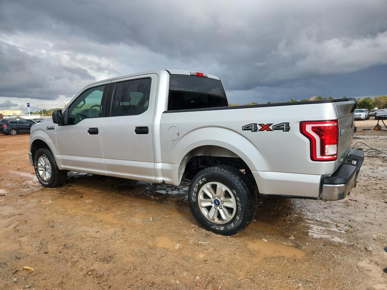 FORD F-150 SUPERCREW