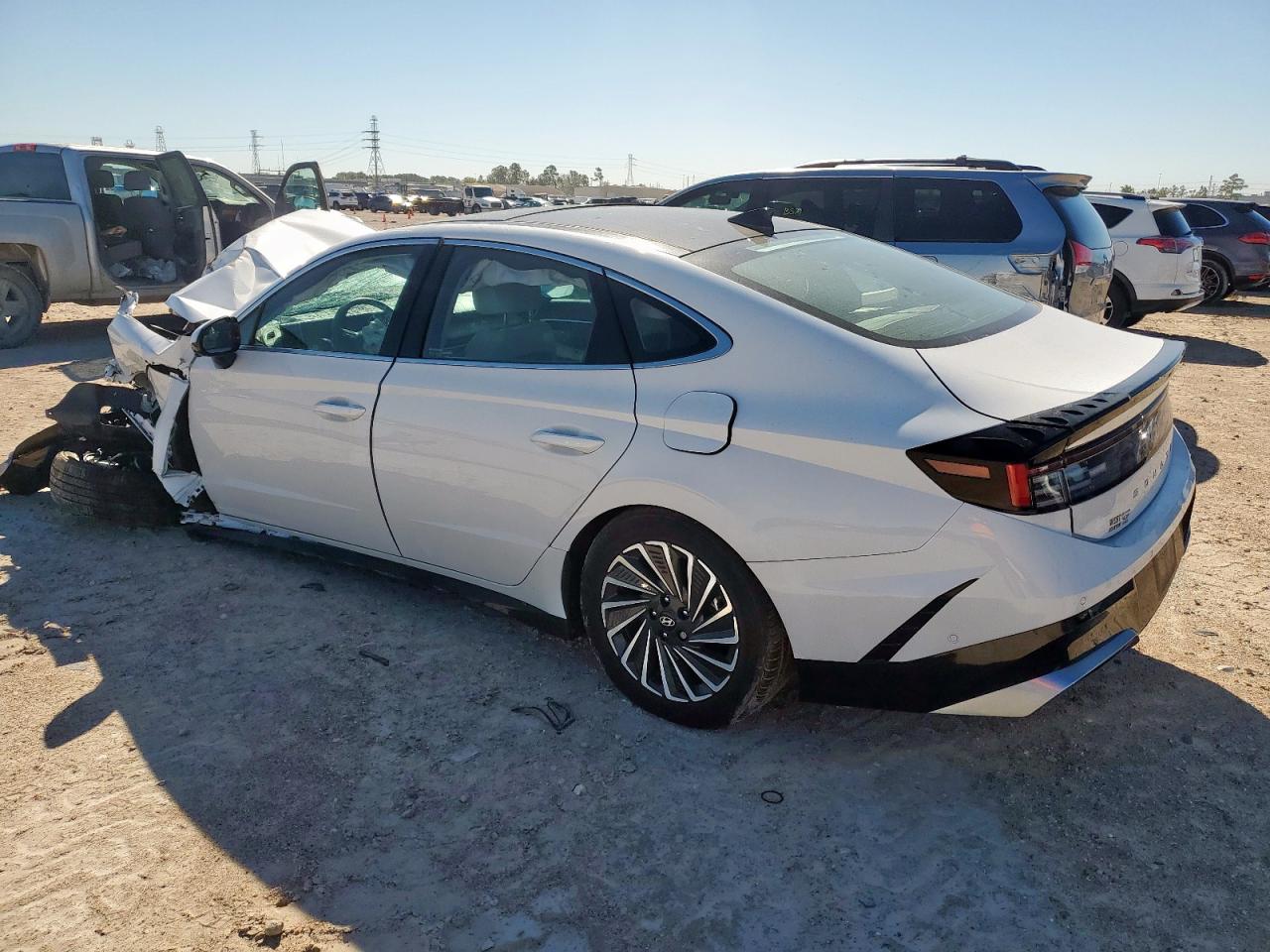 HYUNDAI SONATA HYBRID