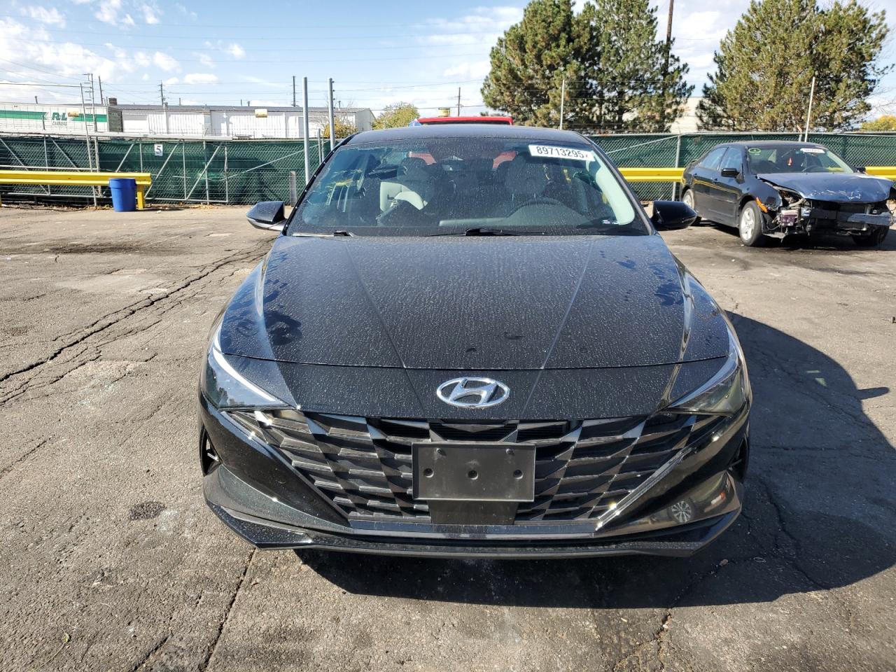 HYUNDAI ELANTRA LIMITED