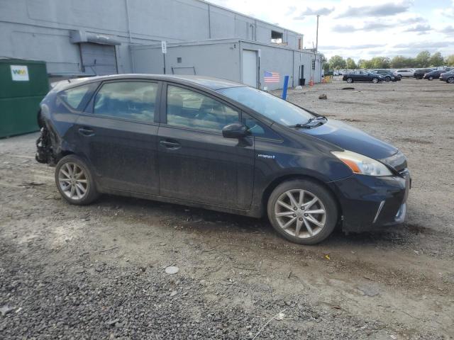 2013 TOYOTA PRIUS V #3296340428