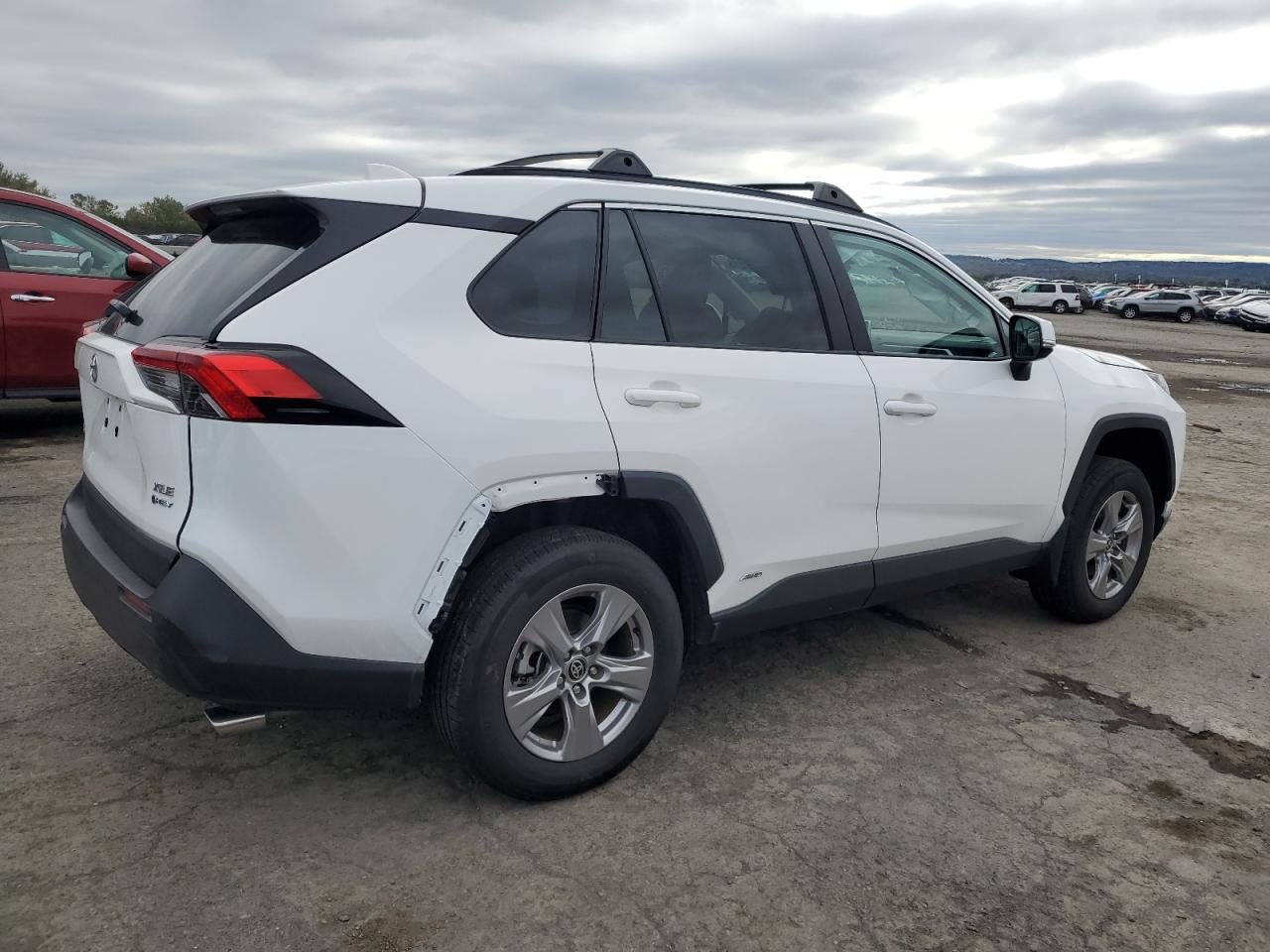 TOYOTA RAV4 XLE