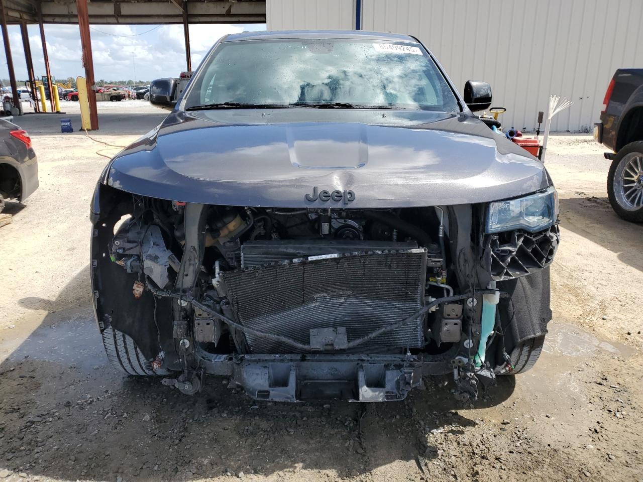 JEEP GRAND CHEROKEE LAREDO