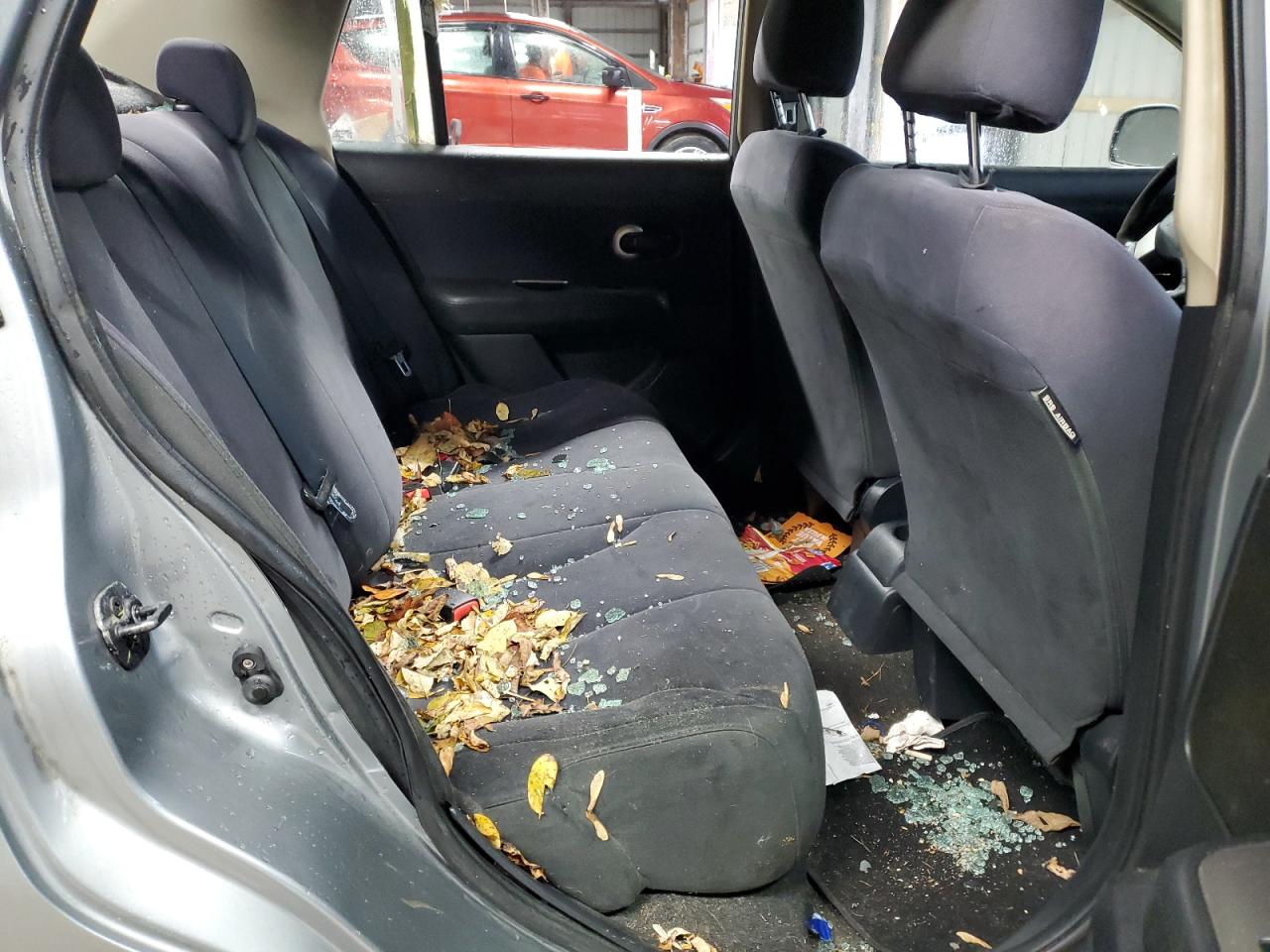 Lot #3308443294 2009 NISSAN VERSA S