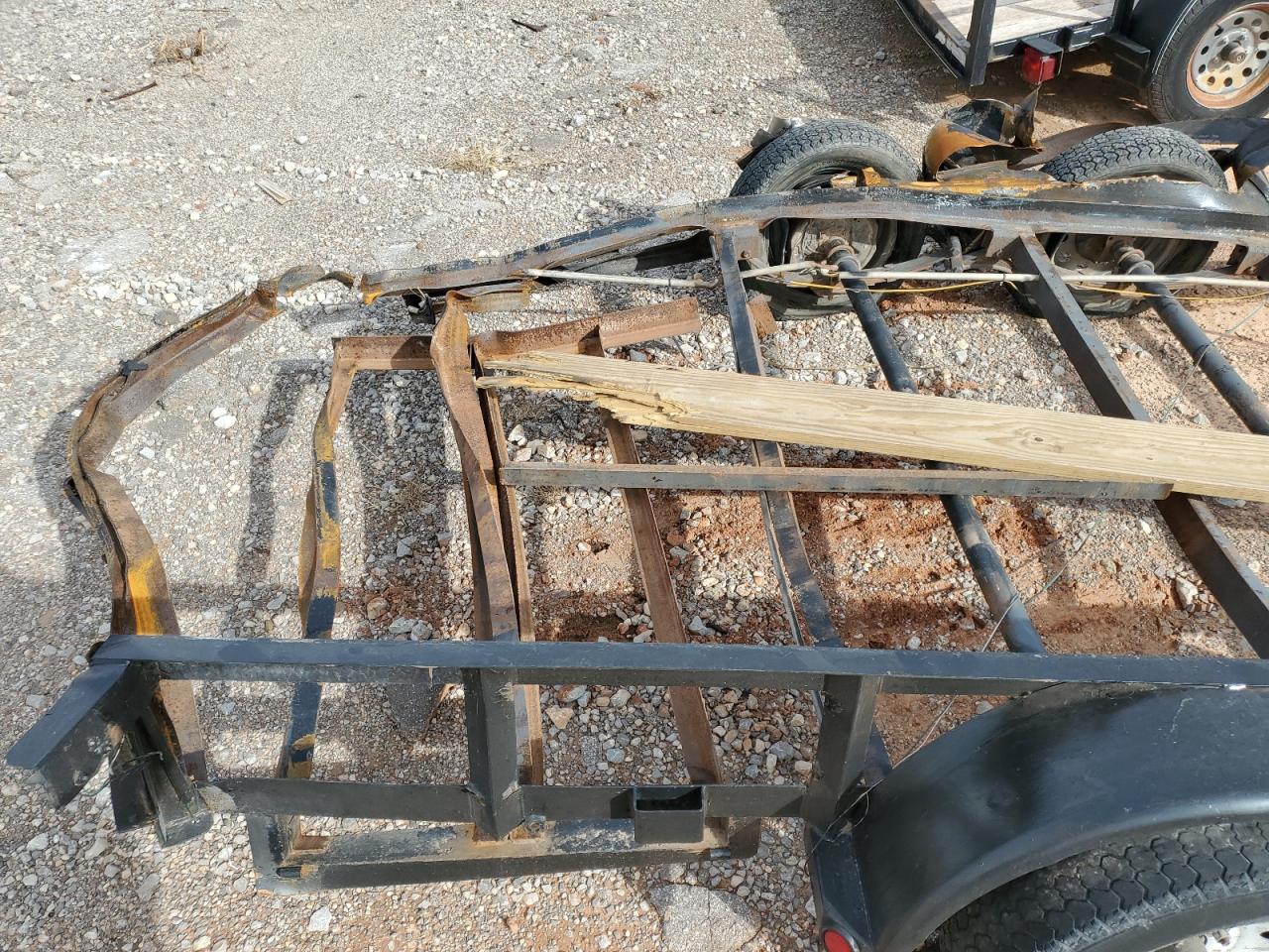 Lot #3283777422 2000 AMERICAN GENERAL TRAILER