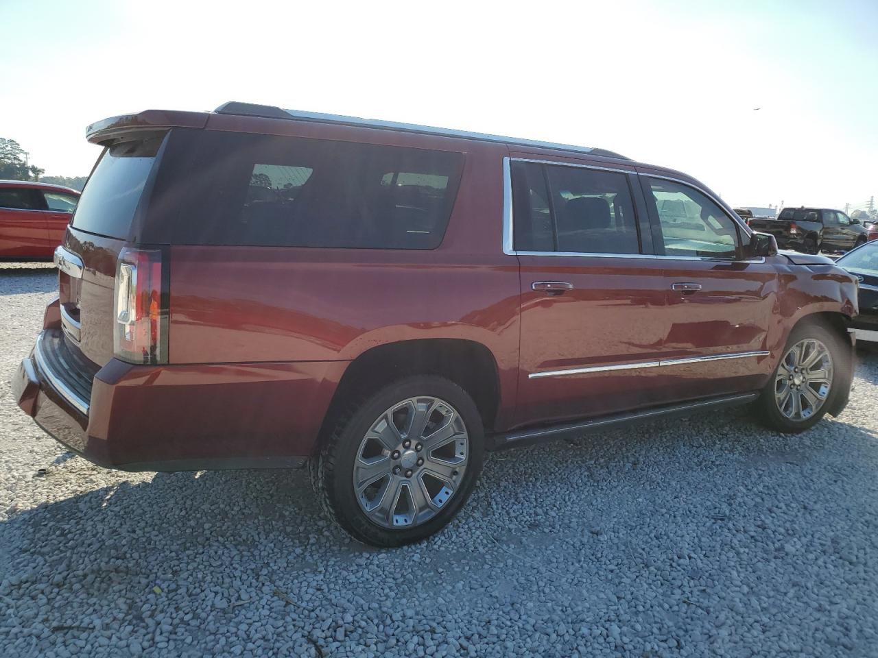 GMC YUKON DENALI