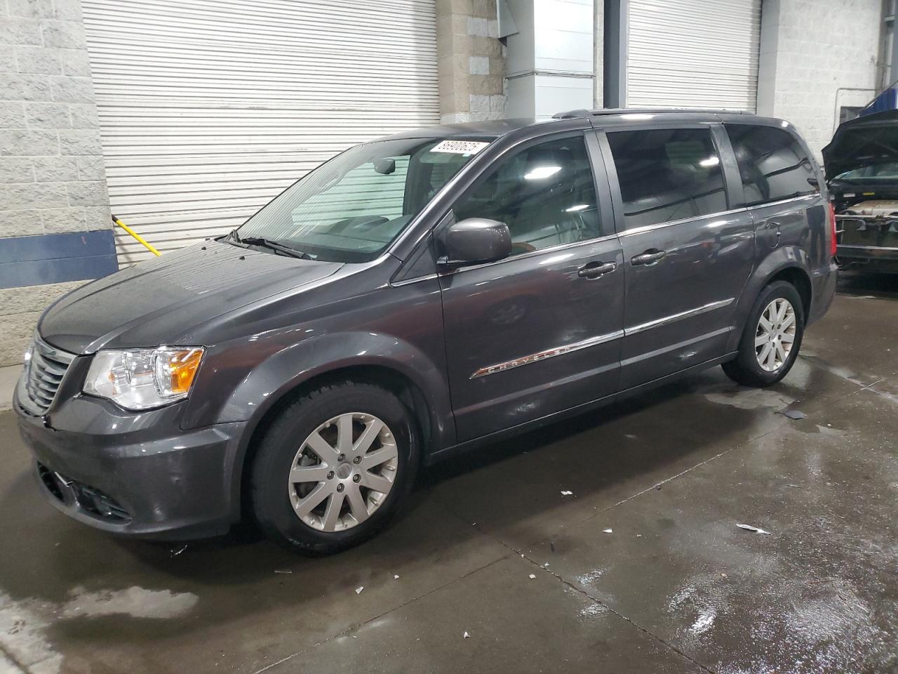 CHRYSLER TOWN & COUNTRY TOURING