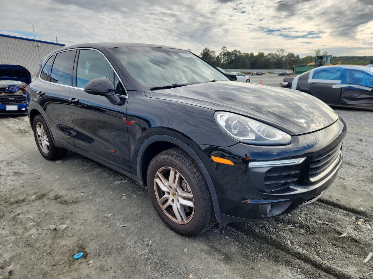 PORSCHE CAYENNE