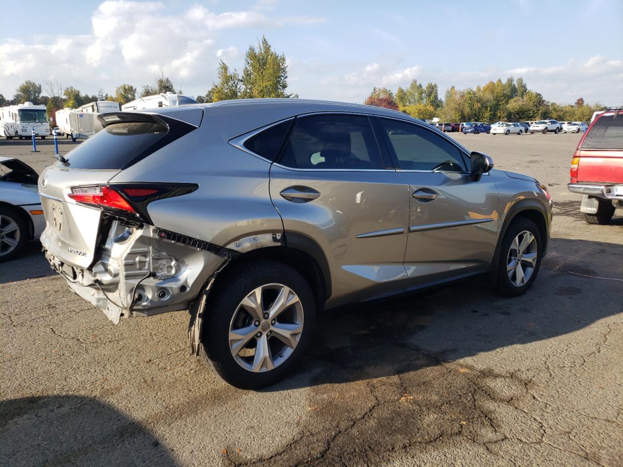 LEXUS NX 200T BASE