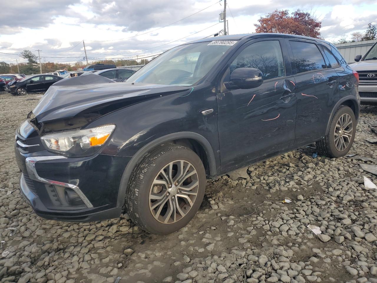 MITSUBISHI OUTLANDER ES