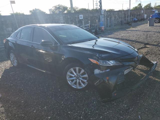 2018 TOYOTA CAMRY L 4T1B11HK3JU538196