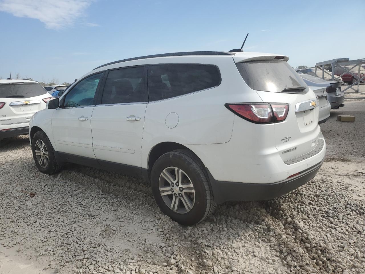 CHEVROLET TRAVERSE LT