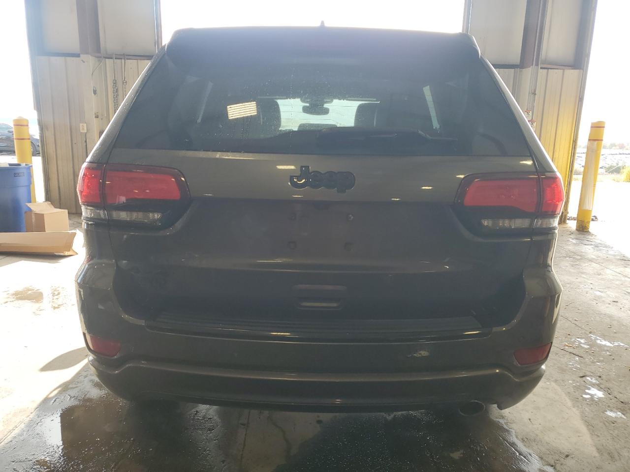 JEEP GRAND CHEROKEE LAREDO