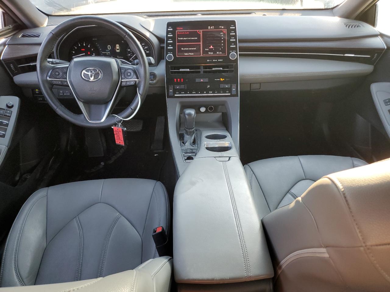 TOYOTA AVALON XLE