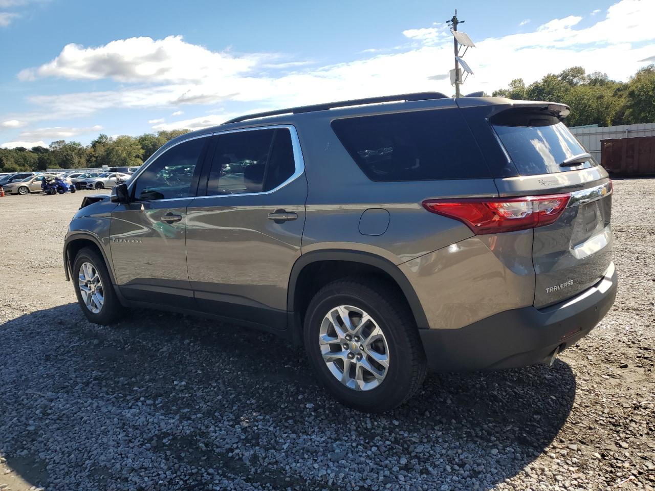 CHEVROLET TRAVERSE LT